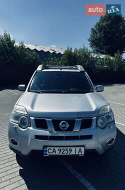 Внедорожник / Кроссовер Nissan X-Trail 2011 в Черкассах