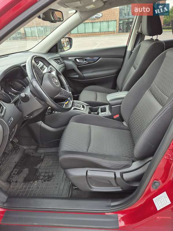 Позашляховик / Кросовер Nissan X-Trail 2017 в Києві