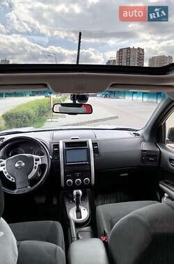 Внедорожник / Кроссовер Nissan X-Trail 2012 в 