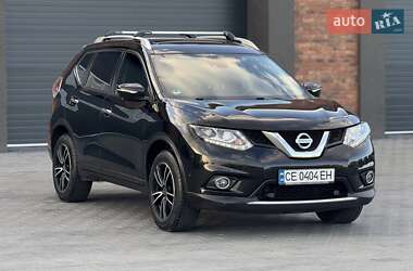 Внедорожник / Кроссовер Nissan X-Trail 2017 в Черновцах