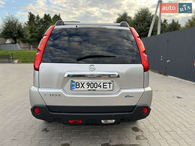 Внедорожник / Кроссовер Nissan X-Trail 2010 в Ярмолинцах