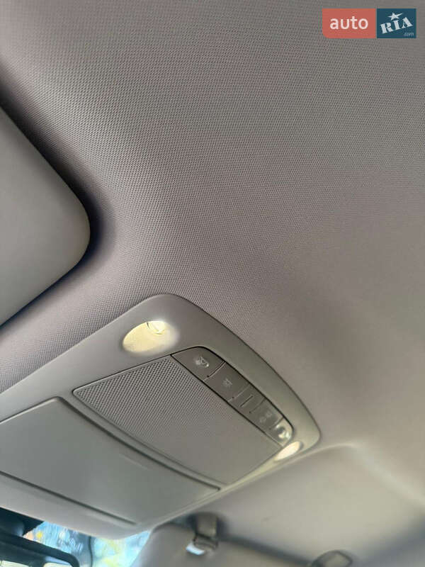 Позашляховик / Кросовер Nissan X-Trail 2016 в Кривому Розі