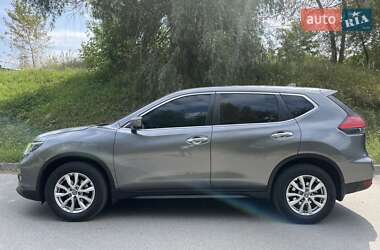 Внедорожник / Кроссовер Nissan X-Trail 2019 в 