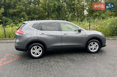 Внедорожник / Кроссовер Nissan X-Trail 2015 в 