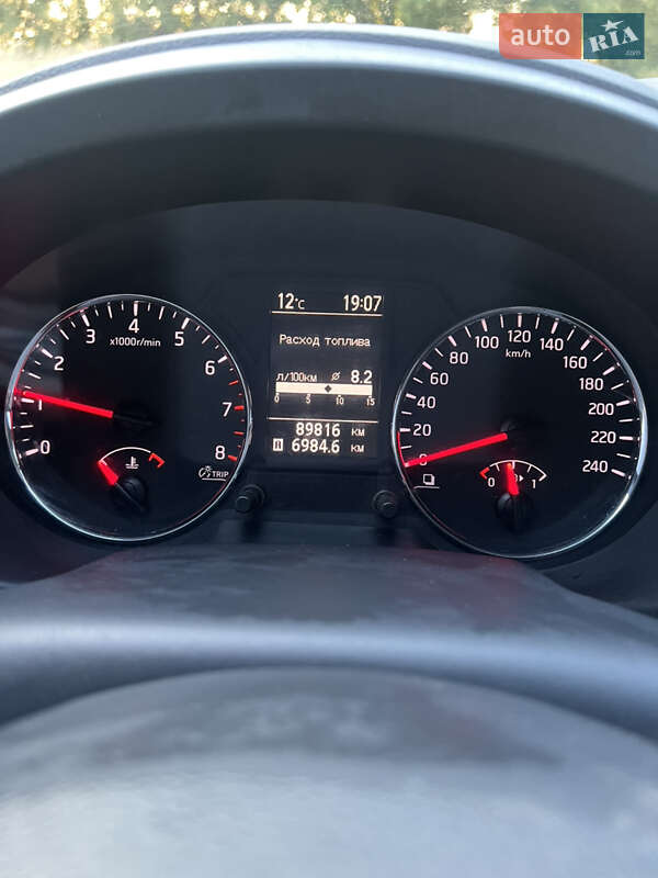 Позашляховик / Кросовер Nissan X-Trail 2012 в Черкасах