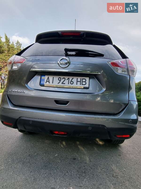 Внедорожник / Кроссовер Nissan X-Trail 2017 в Богуславе