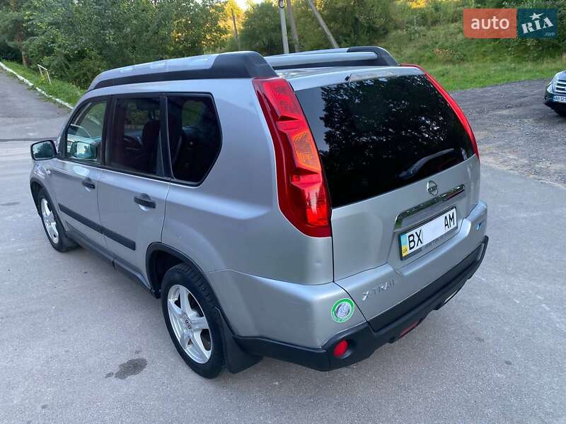 Внедорожник / Кроссовер Nissan X-Trail 2009 в Виннице