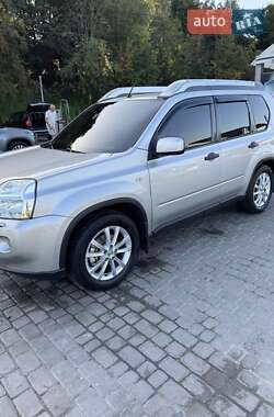 Позашляховик / Кросовер Nissan X-Trail 2008 в Львові