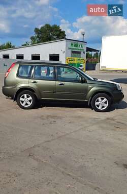 Внедорожник / Кроссовер Nissan X-Trail 2004 в Золотоноше