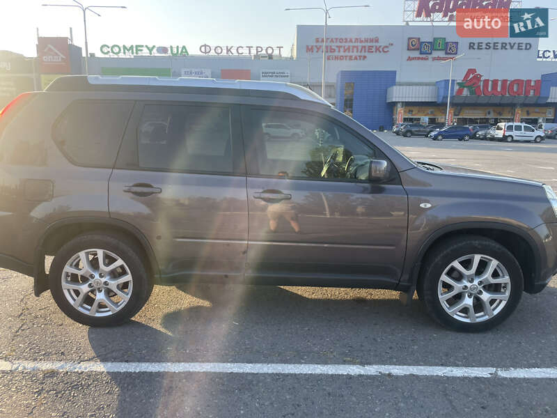 Позашляховик / Кросовер Nissan X-Trail 2011 в Дніпрі