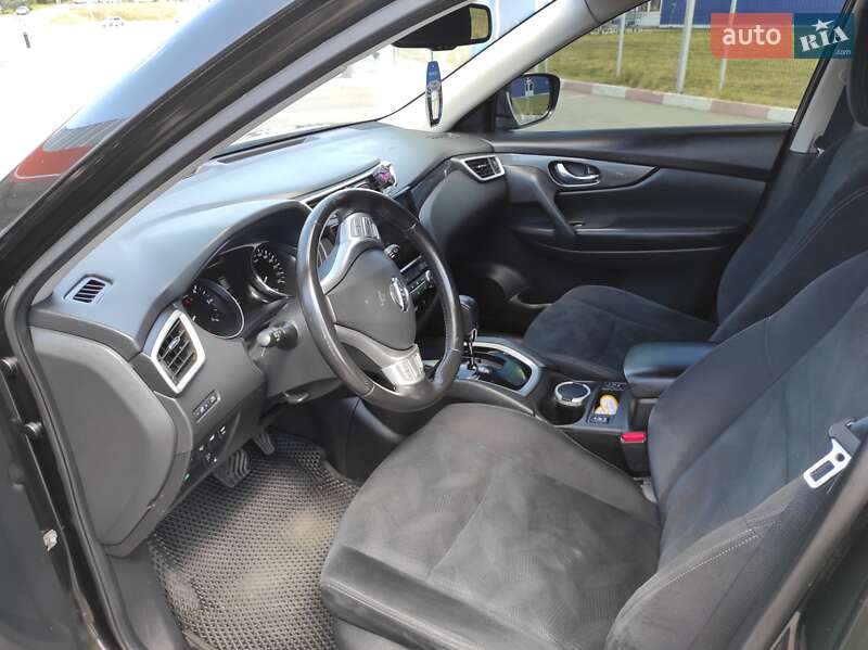 Внедорожник / Кроссовер Nissan X-Trail 2016 в Виннице