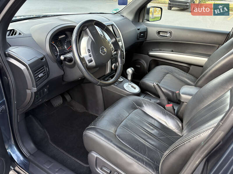 Внедорожник / Кроссовер Nissan X-Trail 2010 в Ивано-Франковске
