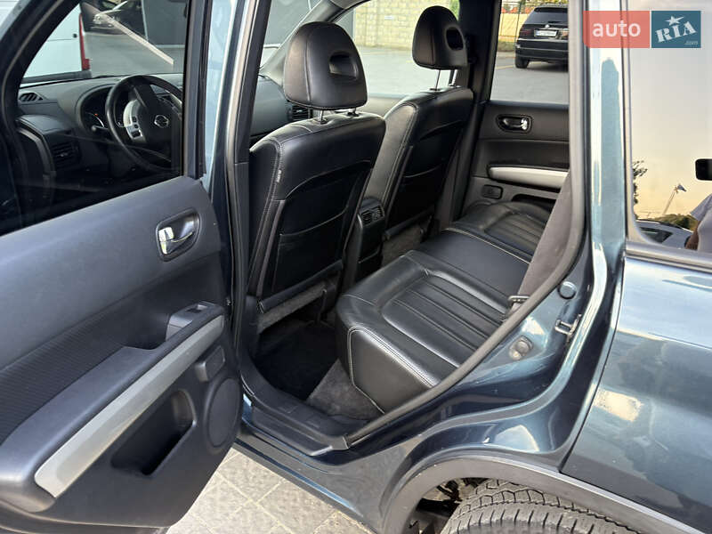 Внедорожник / Кроссовер Nissan X-Trail 2010 в Ивано-Франковске