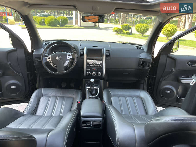 Внедорожник / Кроссовер Nissan X-Trail 2012 в Стрые