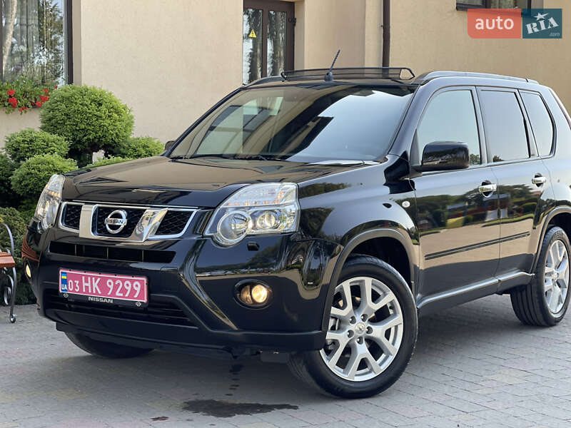 Внедорожник / Кроссовер Nissan X-Trail 2012 в Стрые