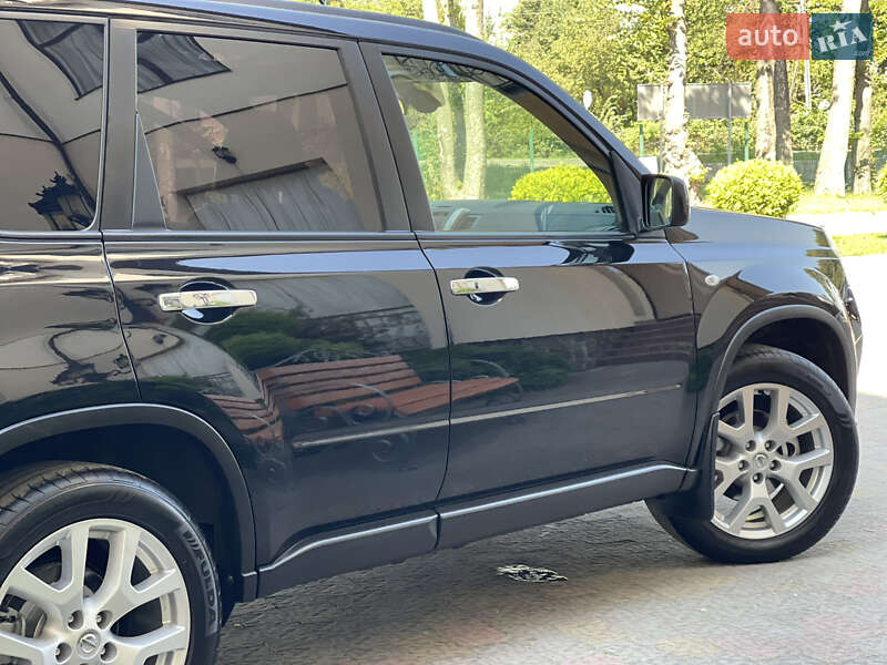 Внедорожник / Кроссовер Nissan X-Trail 2012 в Стрые