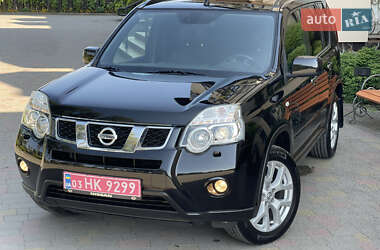 Позашляховик / Кросовер Nissan X-Trail 2012 в 