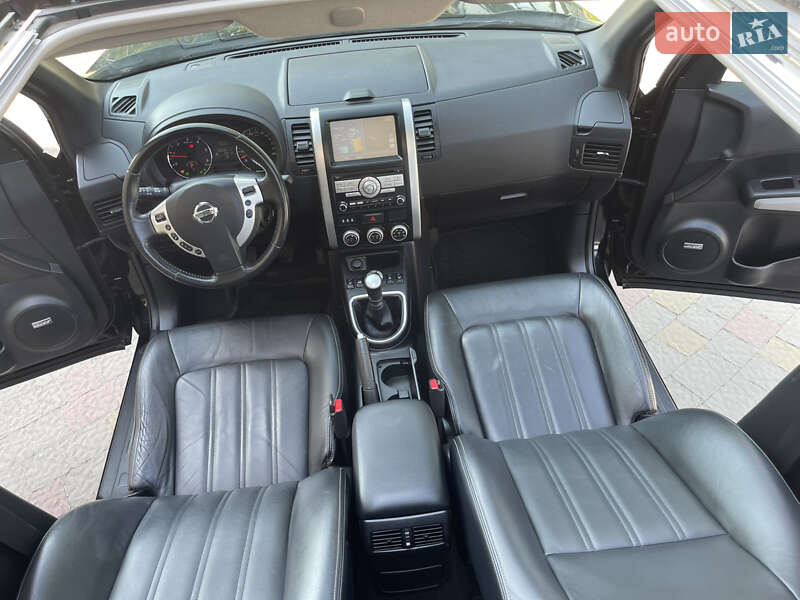 Внедорожник / Кроссовер Nissan X-Trail 2012 в Стрые