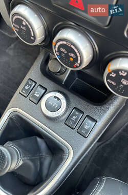 Позашляховик / Кросовер Nissan X-Trail 2012 в 