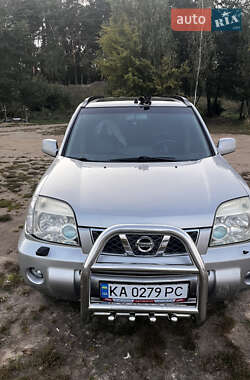 Внедорожник / Кроссовер Nissan X-Trail 2005 в Чернигове