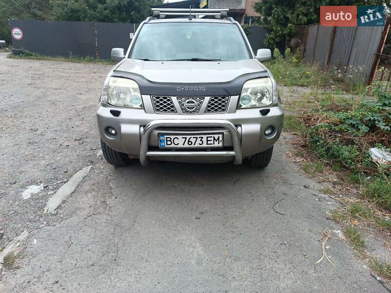 Nissan X-Trail 2004