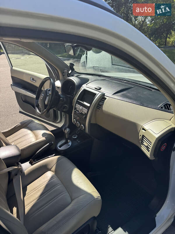 Позашляховик / Кросовер Nissan X-Trail 2011 в Борисполі