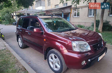 Позашляховик / Кросовер Nissan X-Trail 2002 в Івано-Франківську