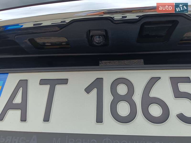 Позашляховик / Кросовер Nissan X-Trail 2017 в Коломиї