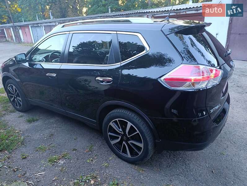 Позашляховик / Кросовер Nissan X-Trail 2017 в Івано-Франківську