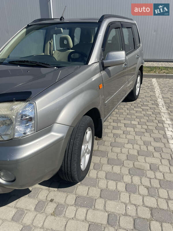 Внедорожник / Кроссовер Nissan X-Trail 2002 в Ивано-Франковске
