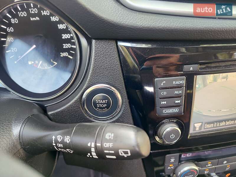 Внедорожник / Кроссовер Nissan X-Trail 2017 в Надворной