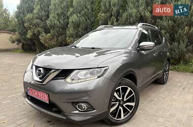 Позашляховик / Кросовер Nissan X-Trail 2017 в Самборі