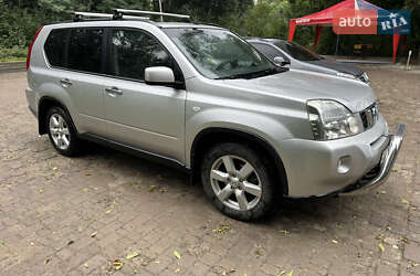 Позашляховик / Кросовер Nissan X-Trail 2007 в Сторожинці