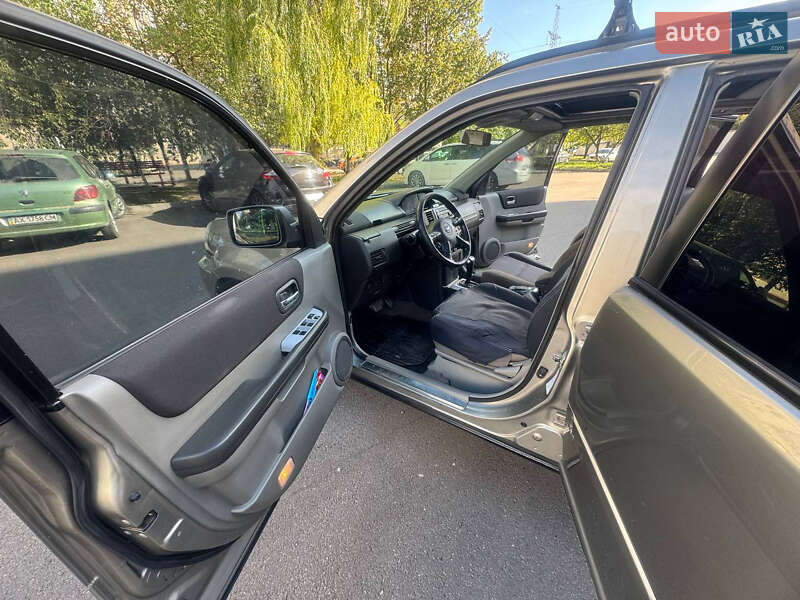 Внедорожник / Кроссовер Nissan X-Trail 2006 в Харькове
