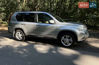 Внедорожник / Кроссовер Nissan X-Trail 2007 в 