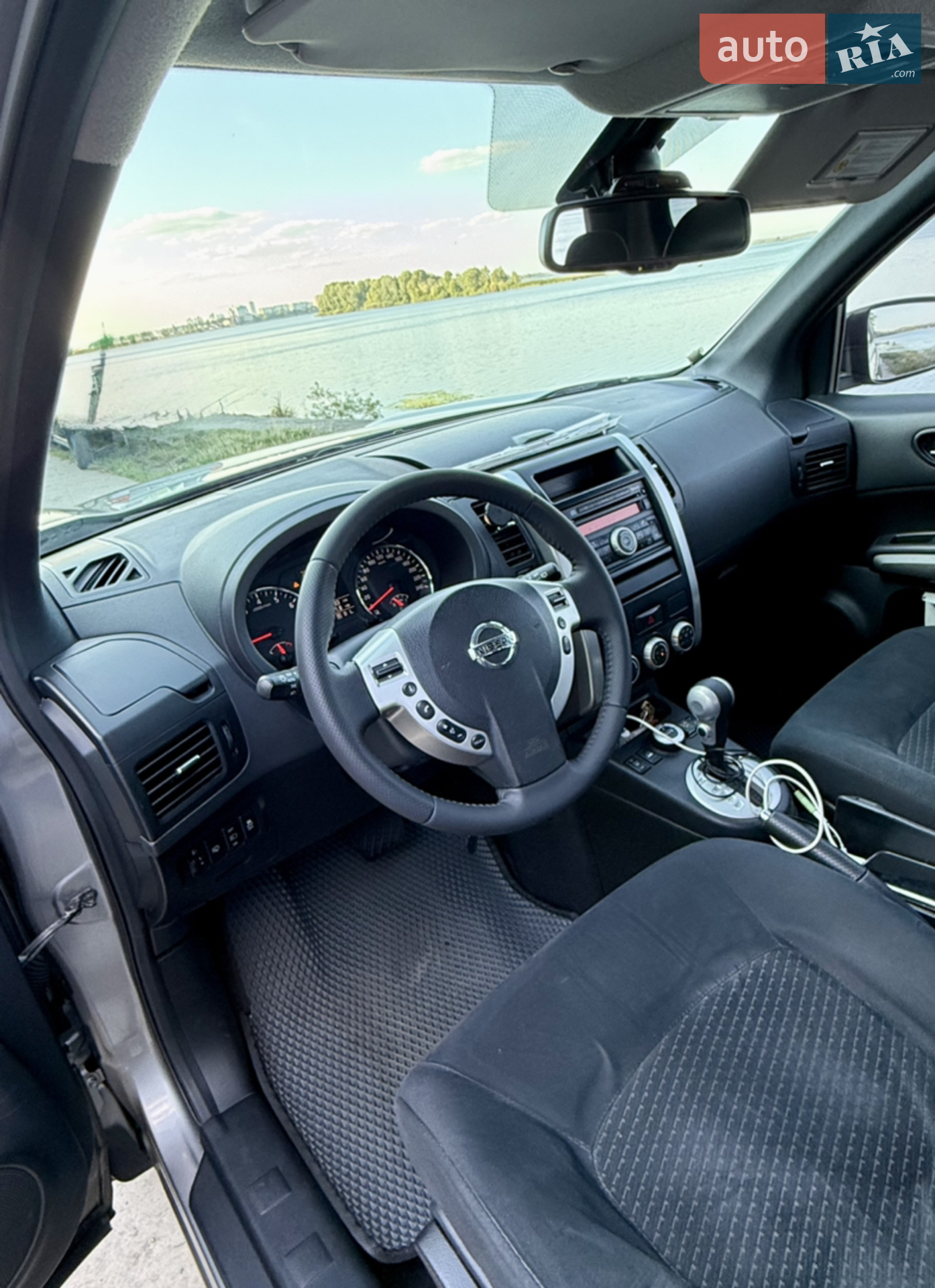 2011 Nissan X-Trail - мініатюра 2