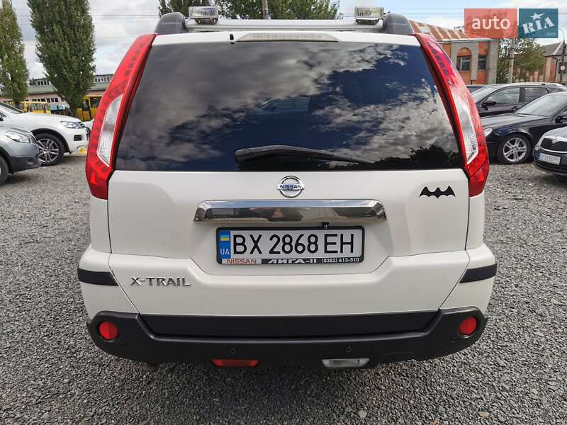 Внедорожник / Кроссовер Nissan X-Trail 2012 в Хмельницком