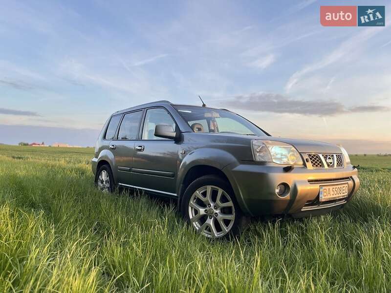 Внедорожник / Кроссовер Nissan X-Trail 2006 в Киеве