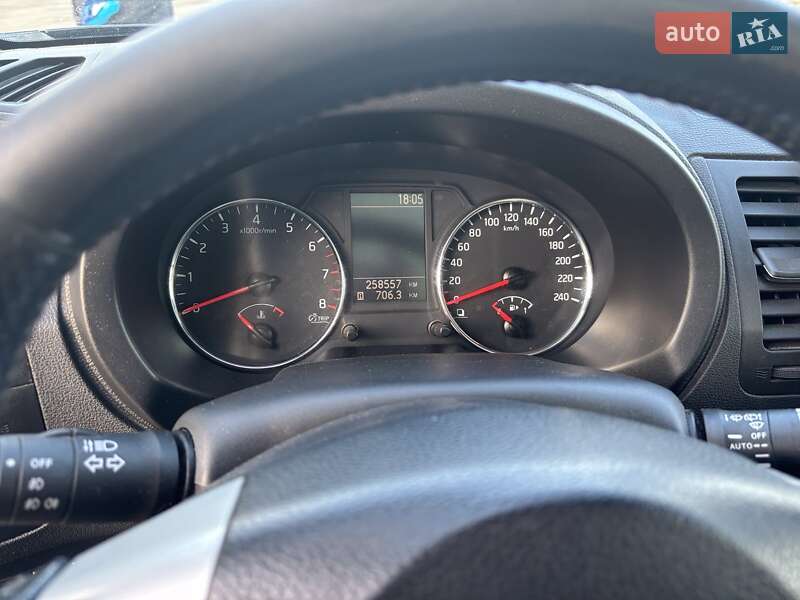 Позашляховик / Кросовер Nissan X-Trail 2012 в Бородянці