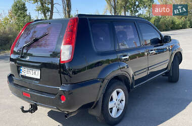 Внедорожник / Кроссовер Nissan X-Trail 2003 в 