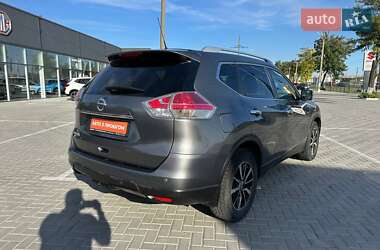 Внедорожник / Кроссовер Nissan X-Trail 2016 в 