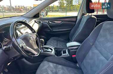 Внедорожник / Кроссовер Nissan X-Trail 2016 в 