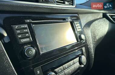 Внедорожник / Кроссовер Nissan X-Trail 2016 в 