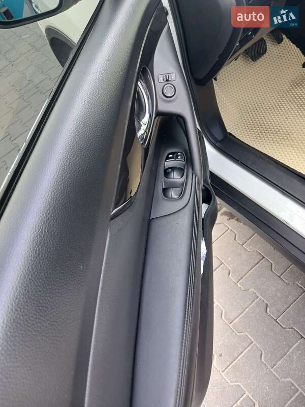 Позашляховик / Кросовер Nissan X-Trail 2019 в Миргороді