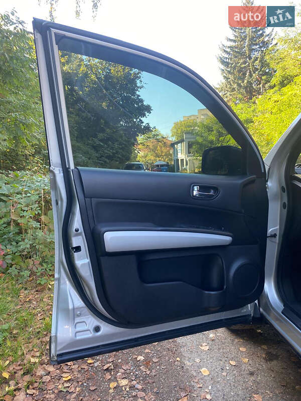 Позашляховик / Кросовер Nissan X-Trail 2012 в Сумах