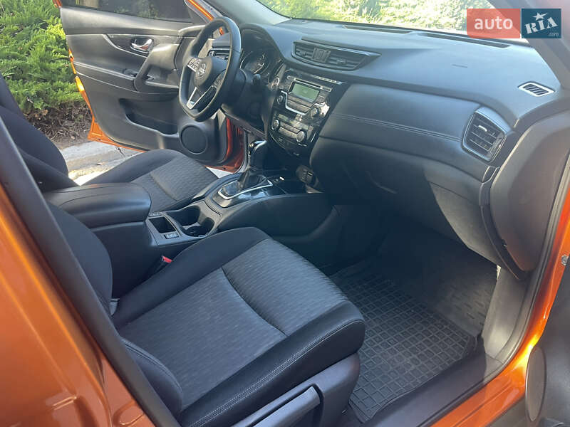 Позашляховик / Кросовер Nissan X-Trail 2018 в Києві