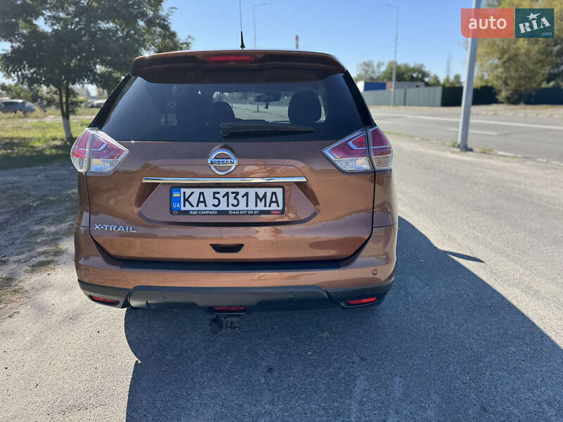 Позашляховик / Кросовер Nissan X-Trail 2014 в Києві