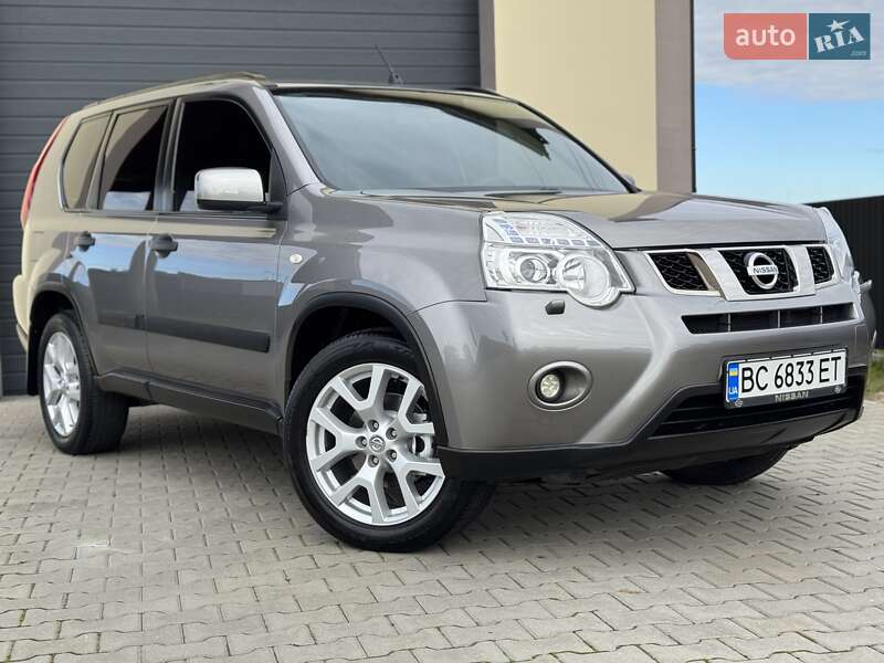 Позашляховик / Кросовер Nissan X-Trail 2010 в Стрию