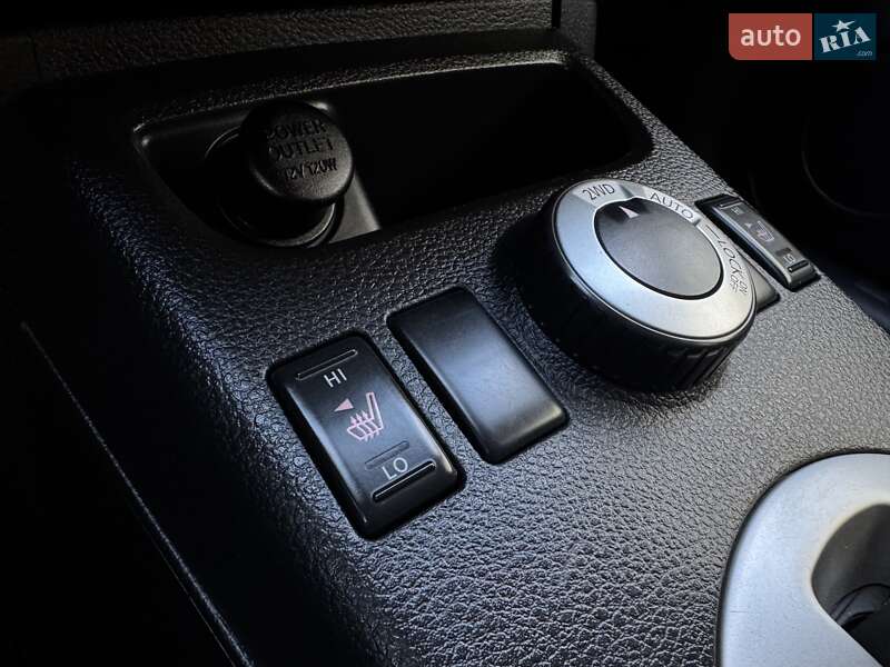 Позашляховик / Кросовер Nissan X-Trail 2010 в Стрию