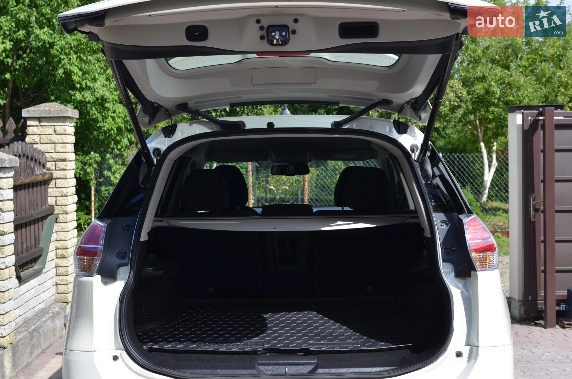 2015 Nissan X-Trail - мініатюра 5